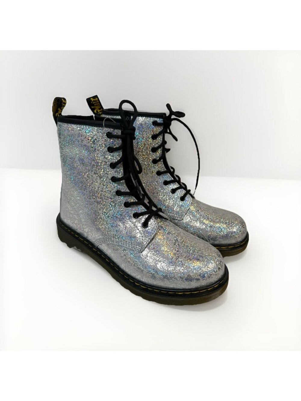 Dr Martens Pascal Silver 8 Eye Combat Boots 1460Y Women’s 7 Men’s 6 New NWOT
